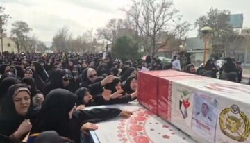 پیکر پاک شهید ناو دنا در آغوش وطنش قوچان آرام گرفت