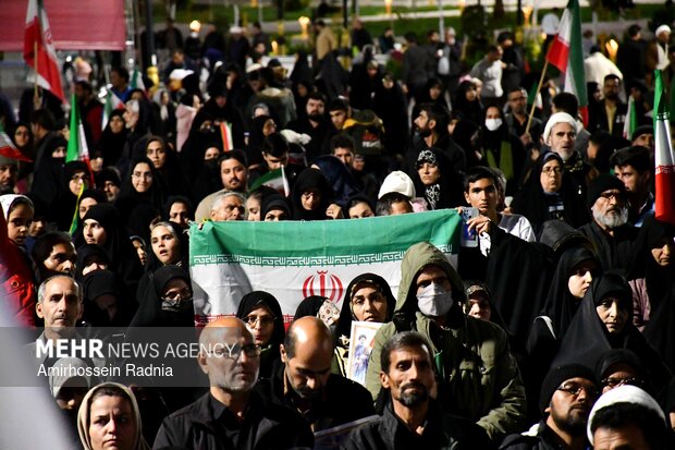 مراسم وداع با پیکر شهید فرهاد زارعی