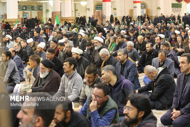 مراسم بزرگداشت دکتر شهید علی مطهری در حرم بانوی کرامت