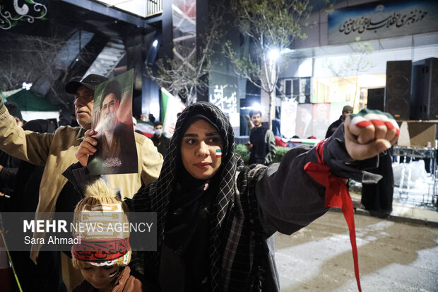 اجتماع هیئات مذهبی مشهد در بیعت با رهبر انقلاب