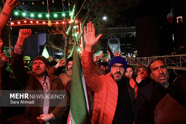 اجتماع هیئات مذهبی مشهد در بیعت با رهبر انقلاب