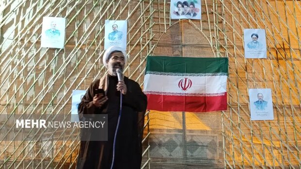 بصیرت و زمان شناسی ویژگی ملت ایران؛ هیمنه آمریکا در هم پاشید