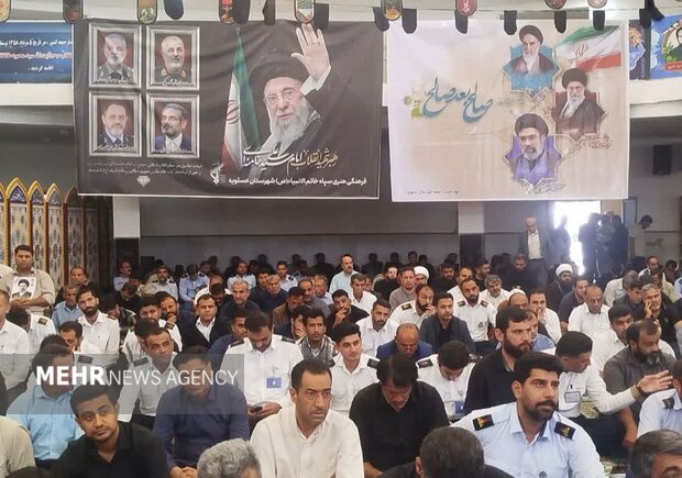 امام جمعه عسلویه: ایران توانایی تغییر معادلات جهانی را دارد