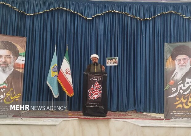 امام جمعه عسلویه: ایران توانایی تغییر معادلات جهانی را دارد