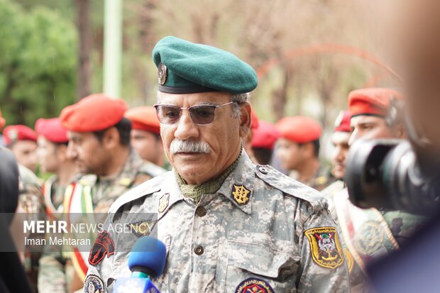 تشییع باشکوه شهدای ناو دنا در کرمانشاه 1