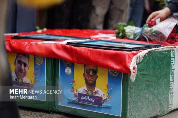 تشییع باشکوه شهدای ناو دنا در کرمانشاه 1