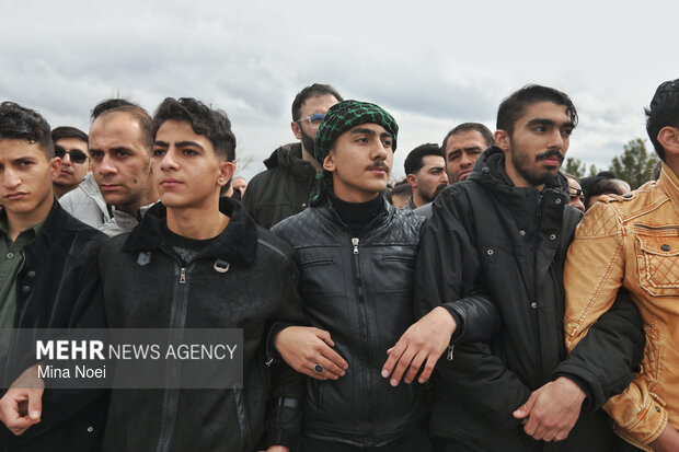 تشییع و تدفین ۱۳ بسیجی شهید محله قراملک تبریز