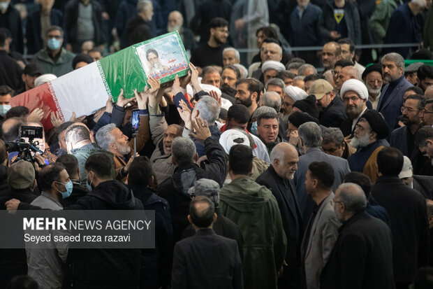 پیکر شهید خطیب وزیر اطلاعات به قم رسید