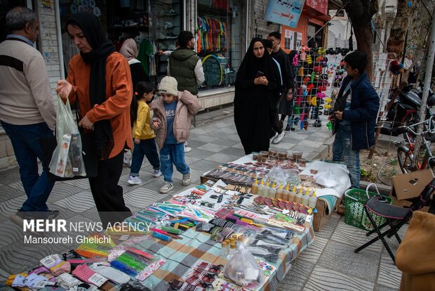 بازار شاهرود در ساعات پایانی سال ۱۴۰۴