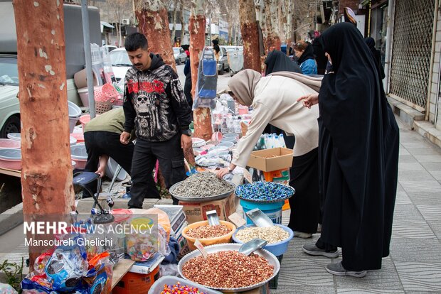 بازار شاهرود در ساعات پایانی سال ۱۴۰۴
