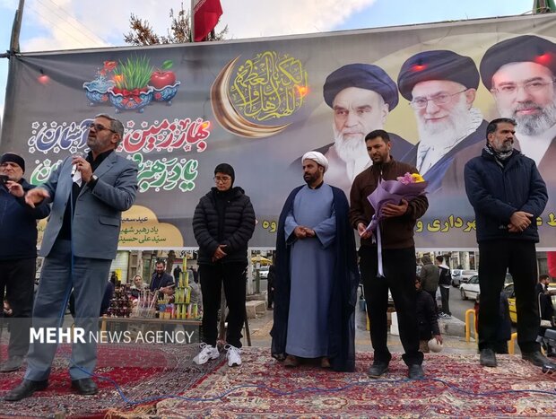 استقبال باشکوه مردم قروه از مخدومی؛ بانوی فوتبالیستی که به وطن بازگشت