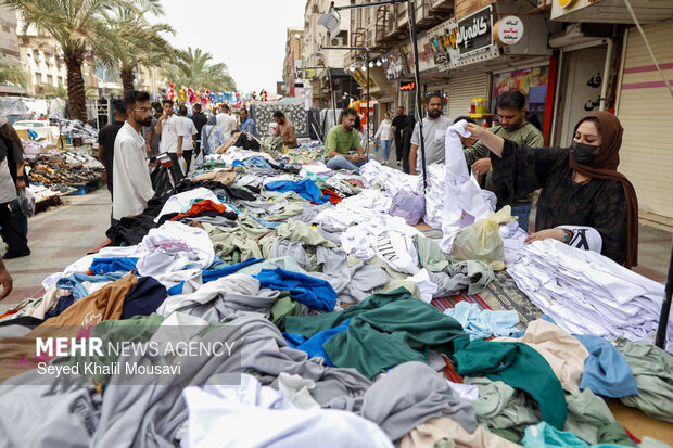 بازار اهواز در ساعات پایانی سال ۱۴۰۴