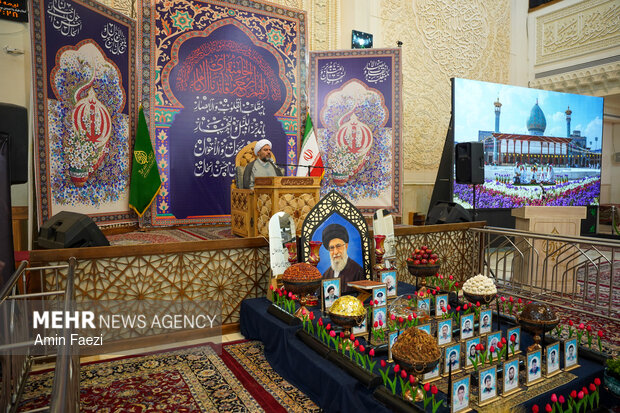 سال تحویل در حرم شاهچراغ(ع)