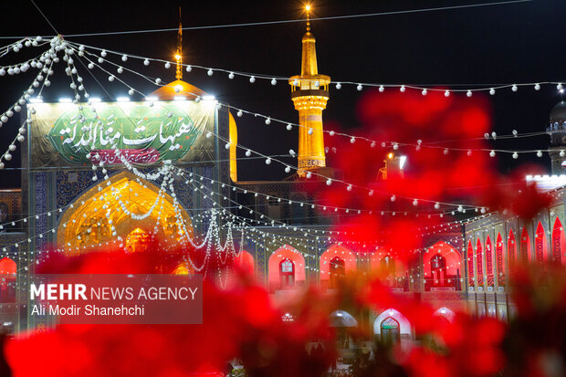 تحویل سال  ۱۴۰۵ در حرم مطهر امام رضا (ع)