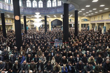 نماز عید فطر در ارومیه اقامه شد؛ یک ماه بندگی با طعم مقاومت
