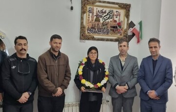 تجلیل از فوتبالیست قروه‌ای تیم ملی در زادگاهش