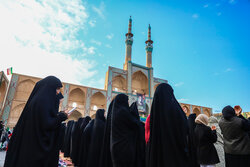 اقامه نماز عید سعید فطر در یزد