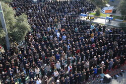 اقامه نماز عید سعید فطر در ورامین