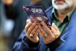 اقامه نماز چند هزار نفری عید سعید فطر در پیشوا