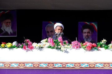 توده های مردم در دفاع از کشور و ارزش های اسلامی متحد هستند