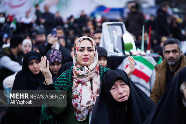 تحویل سال خیابانی در رشت