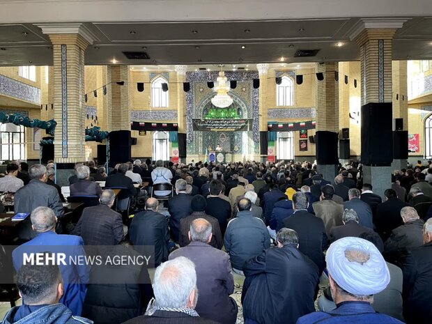 نماز عید سعید فطر در ملارد برگزار شد