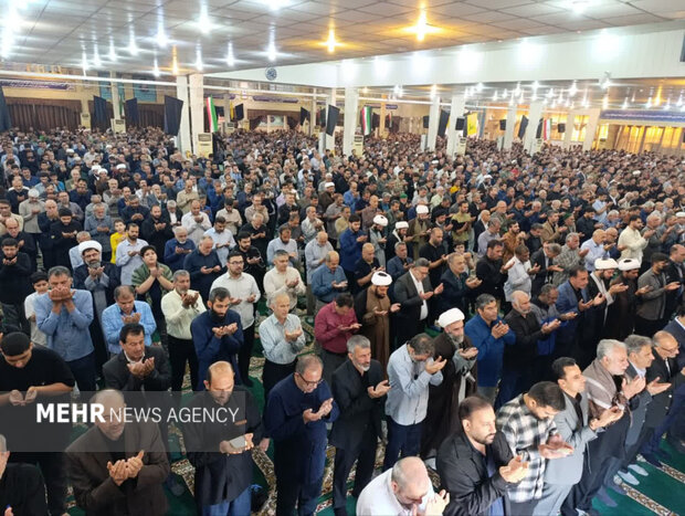 تاکید امام جمعه بوشهر بر ایجاد ثبات در بازار و آرامش اقتصادی جامعه