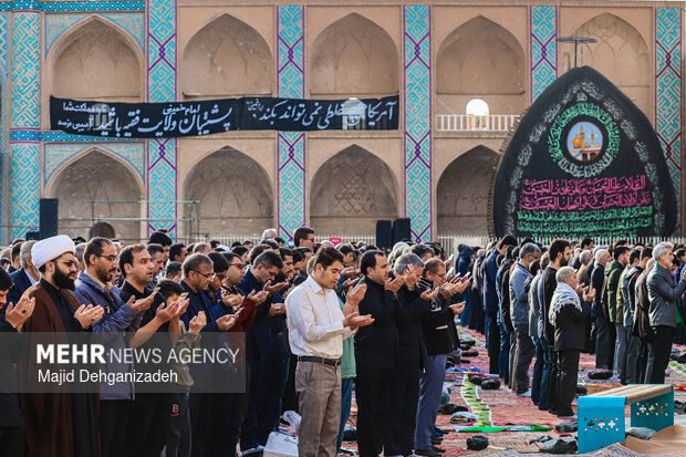 اقامه نماز عید سعید فطر در یزد