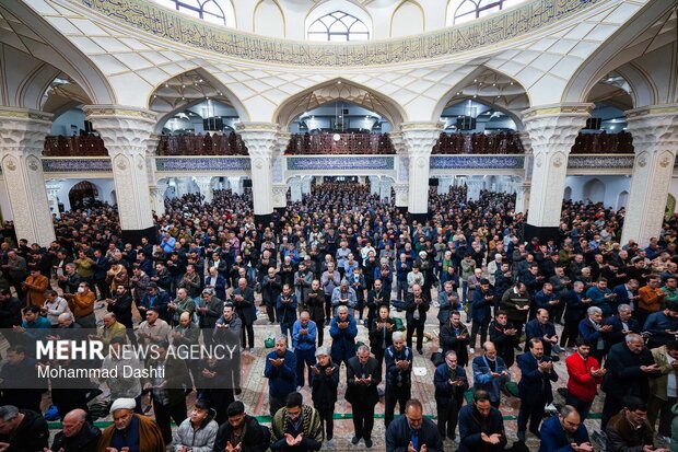 اقامه نماز عید سعید فطر در اردبیل