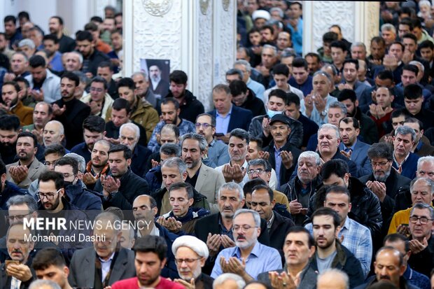 اقامه نماز عید سعید فطر در اردبیل