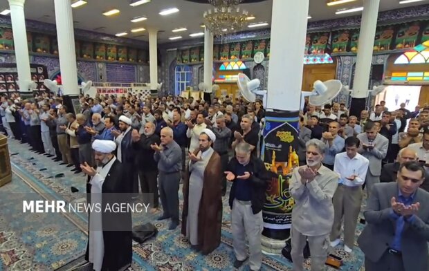 نماز عید فطر در جزیره خارگ