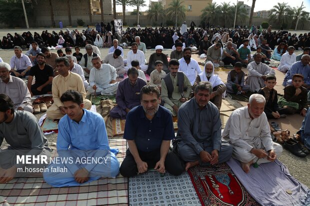 نماز عید سعید فطر در ایرانشهر