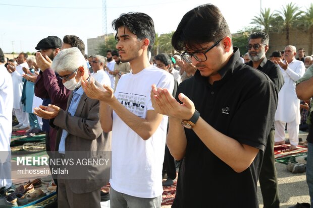 نماز عید سعید فطر در ایرانشهر