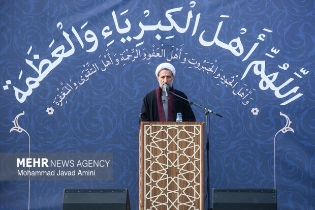 اقامه نماز عید سعید فطر در قزوین