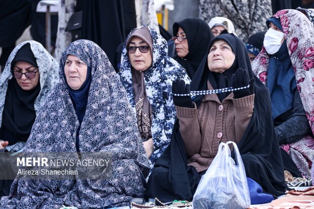 اقامه نماز عید سعید فطر در رشت