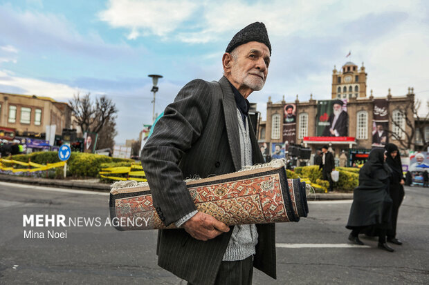 اقامه نماز عید سعید فطر تبریز
