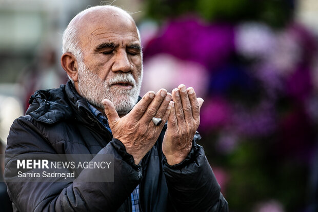 اقامه نماز عید سعید فطر در میدان شهید طهرانی‌مقدم تهران