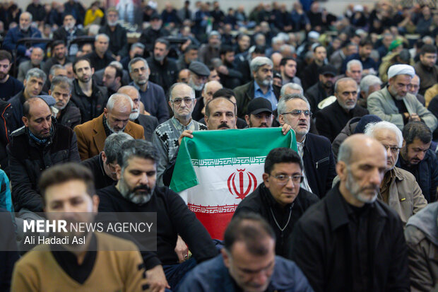 اقامه نماز عید سعید فطر در مصلای تهران