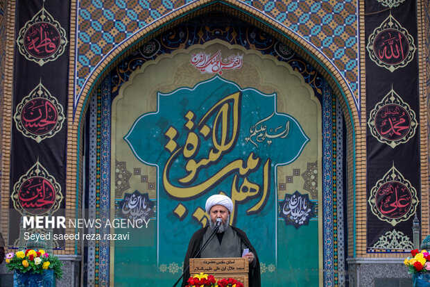 اقامه نماز عید سعید فطر در امام‌زاده هلال بن علی (ع)