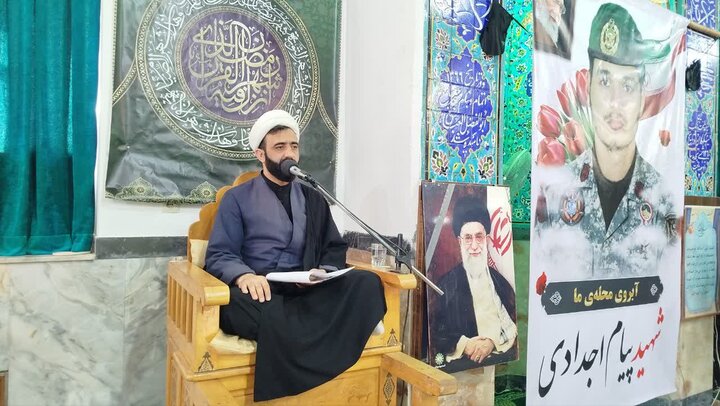 حجت الاسلام سمیعی: خون شهدا در برابر توطئه‌های دشمن، سپر بلای امت است