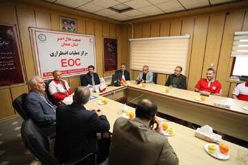 استاندار همدان از اورژانس و هلال احمر بازدید کرد