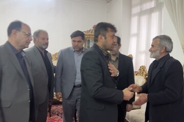 نوروز در خانه شهدا؛ ادای احترام به قهرمانان وطن در بناب