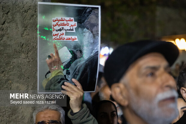 مراسم وداع با پیکر سردار شهید علی‌محمد نائینی
