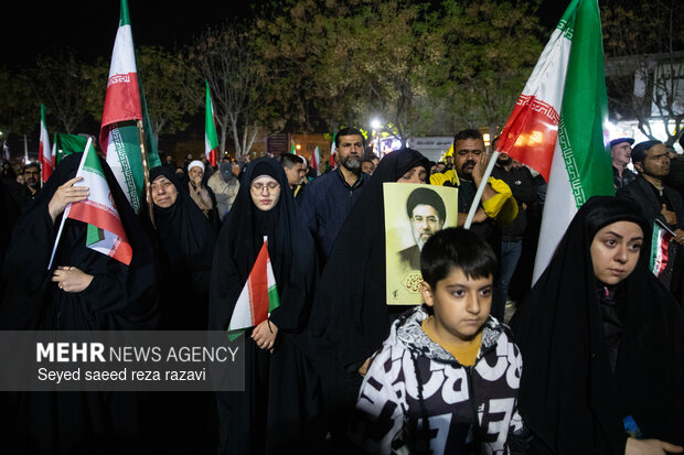 مراسم وداع با پیکر سردار شهید علی‌محمد نائینی