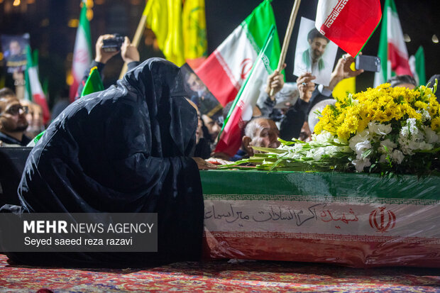 مراسم وداع با پیکر سردار شهید علی‌محمد نائینی