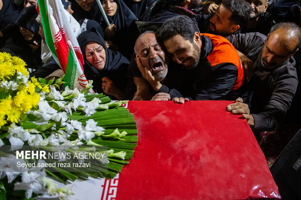 مراسم وداع با پیکر سردار شهید علی‌محمد نائینی