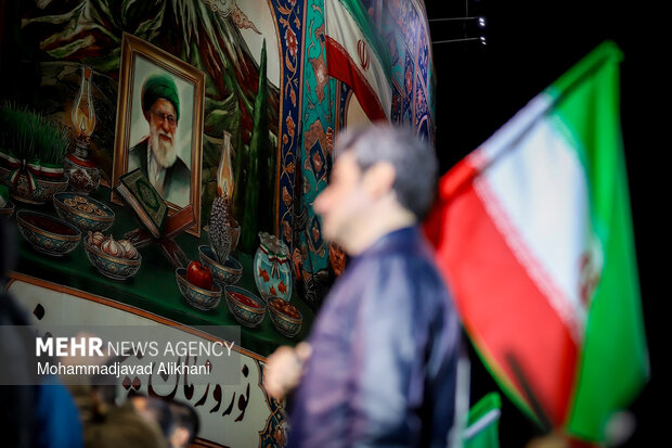اجتماع بزرگ فدائیان امام خامنه‌ای