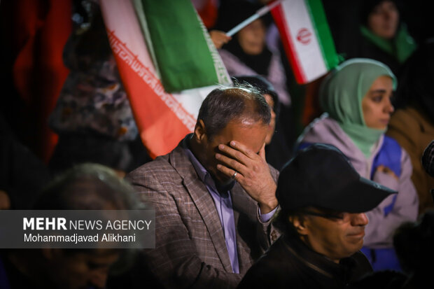 اجتماع بزرگ فدائیان امام خامنه‌ای
