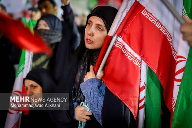 اجتماع بزرگ فدائیان امام خامنه‌ای