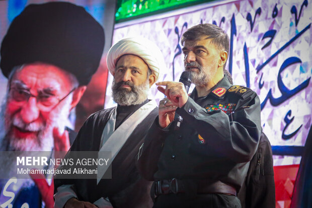 اجتماع بزرگ فدائیان امام خامنه‌ای
